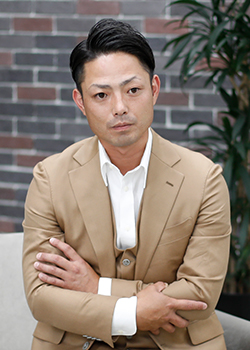 長谷川聖仁