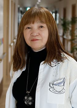 細江千鶴子