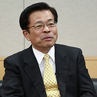 小池利和