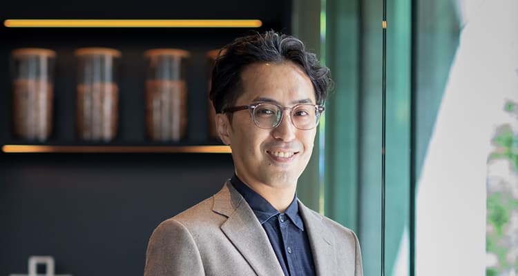 株式会社アラウンドゥニム 代表取締役社長 小石川大祐