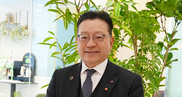 株式会社モスフードサービス 代表取締役社長 中村栄輔
