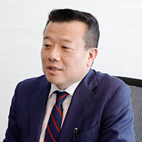 野澤靖久