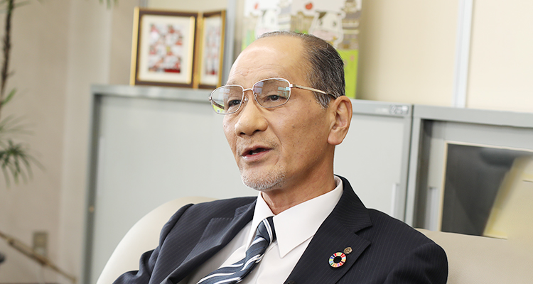 中央製乳株式会社 代表取締役社長 荻野誠