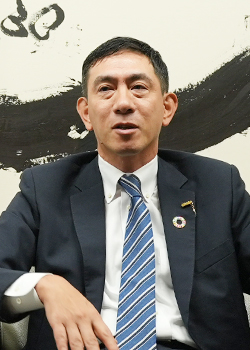 島田薫