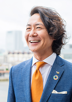 山口寛